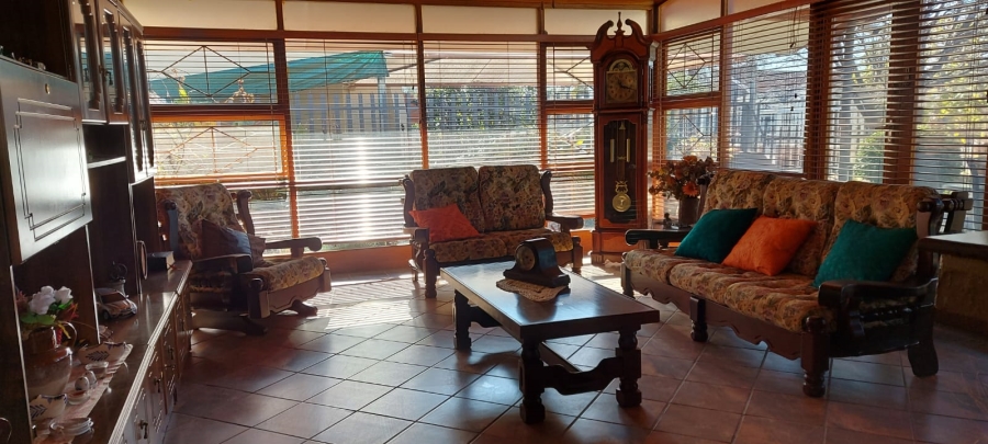 4 Bedroom Property for Sale in West Bank Western Cape